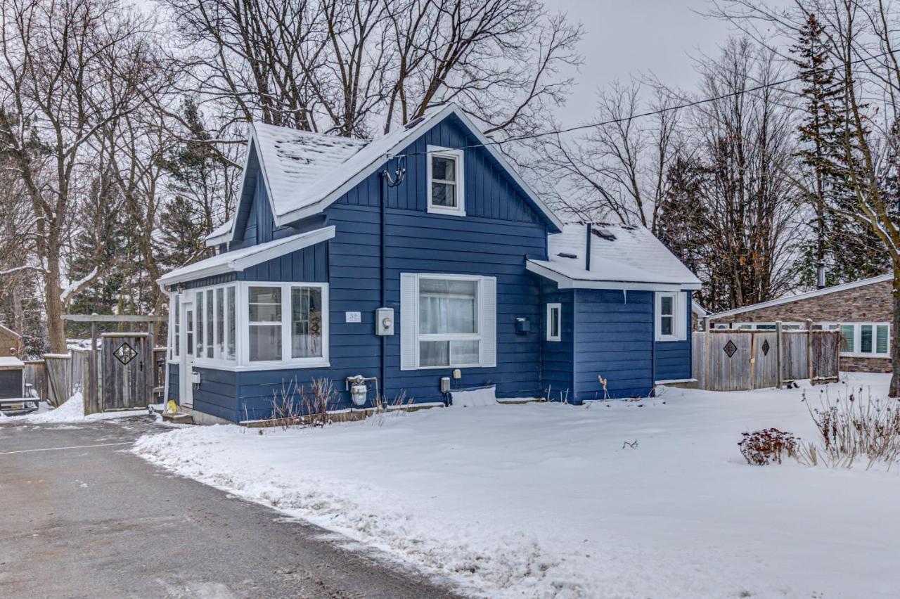 Healven Villa Barrie Exterior photo